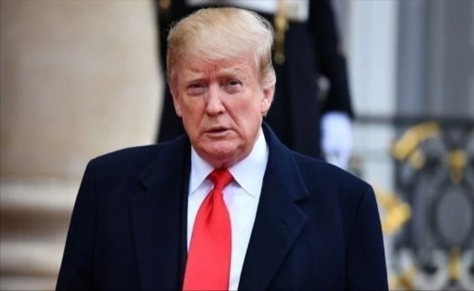Trump açık açık tehdit etti: Ya imzalarsın ya da bombalarım!