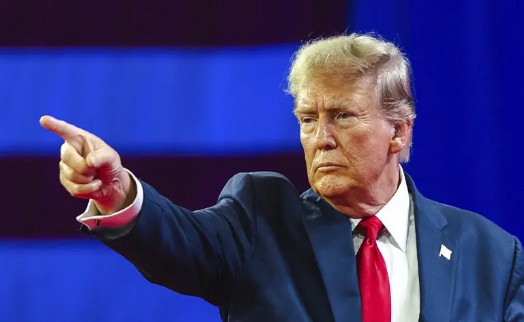 Trump'tan Husilere savaş ilanı! ABD Yemen'i vuruyor