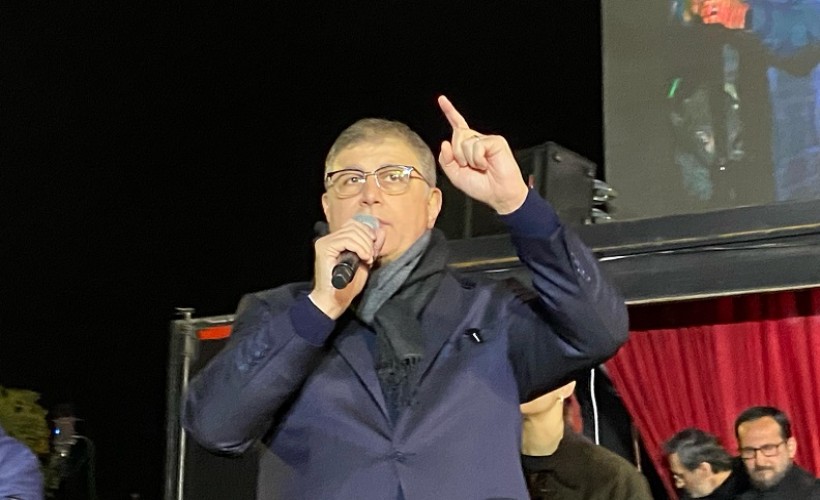 Tugay’dan İzmirlilere direniş çağrısı: Birileri zulmünden vazgeçene kadar…