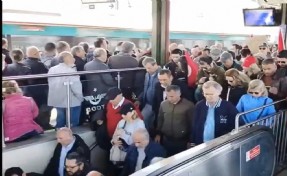 Ulaşımda Maltepe mitingi yoğunluğu: Peronlarda adım atılacak yer yok