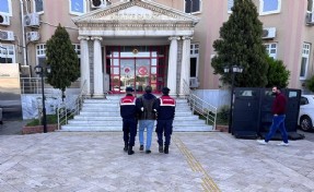 Uyuşturucu kullanırken, suçüstü yakalanıp tutuklandı