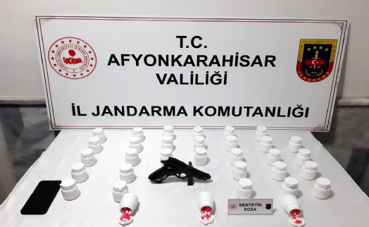 Uyuşturucu satıcısı yakalandı
