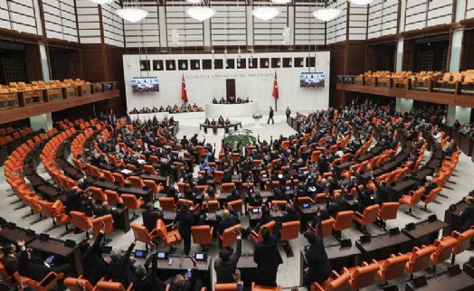 Yeni dokunulmazlık fezlekeleri Meclise sunuldu: İzmirli vekil de listede