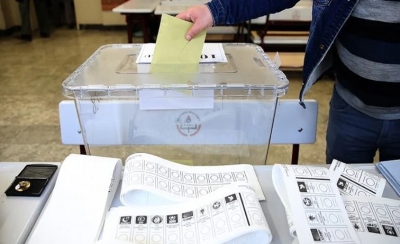 Yeni parti kuruluyor: Genel merkez, amblem ve ismi gizlendi