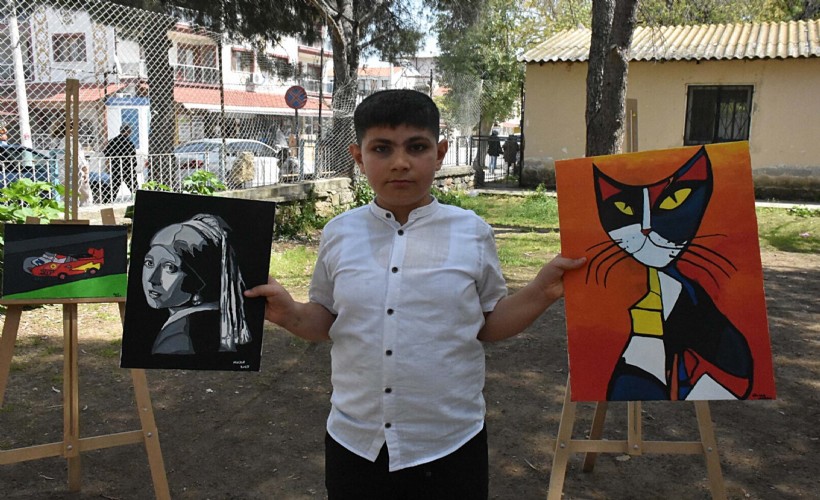 10 yaşındaki otizmli Hasan, ilk resim sergisini açtı