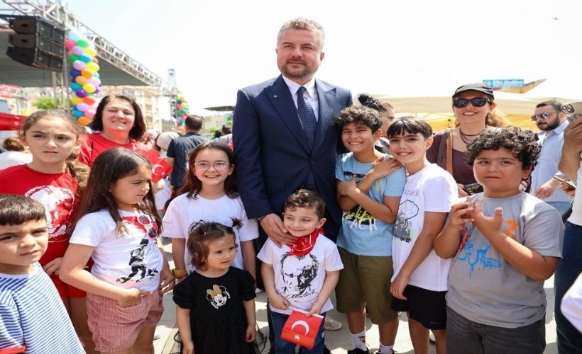 Buca’da 23 Nisan Bayramı coşkusu kente yayıldı