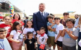 Buca’da 23 Nisan Bayramı coşkusu kente yayıldı