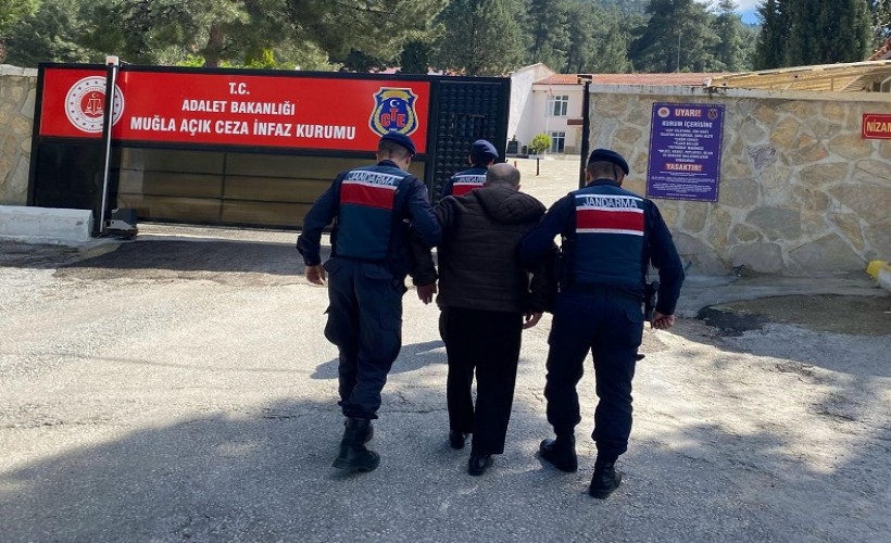 24 yıl hapisle aranan firari, evinde yakalandı