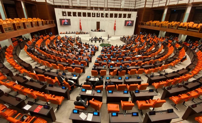 6 milletvekilinin dokunulmazlık dosyası meclise sunuldu
