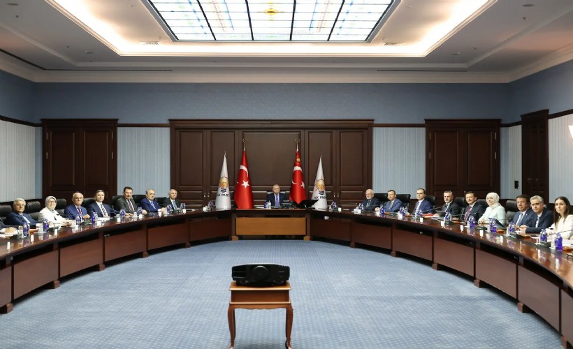 AK Parti MKYK toplantısı başladı