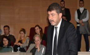 AK Partili Atmaca'dan Başkan Işık'a sert tepki: 'Sözleri yerine getiremiyorsan gereğini yap. İstifa et!'
