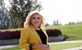 AK Partili Bursalı'dan Tugay'a sert yanıt: 'Hizmet üretmeyenler mağduriyet üretiyor'