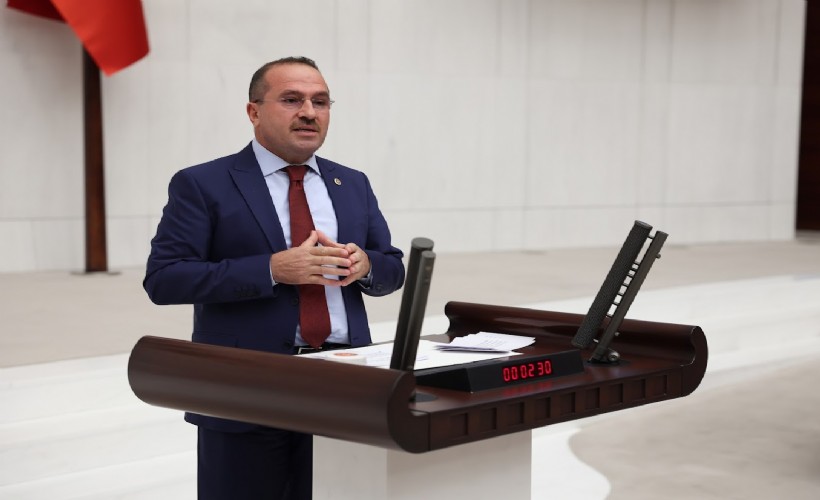 AK Partili Kırkpınar'dan Tugay'a 'algı operasyonu' çıkışı: 'Genel başkanı gibi suçluları savunma modunda'
