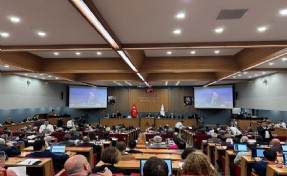 Acil kaydıyla komisyonlara gönderilmişti: 2 milyar değerindeki taşınmaz Egeşehir’e verildi!