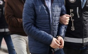 Afyonkarahisar'da aranan 5 kişi yakalandı