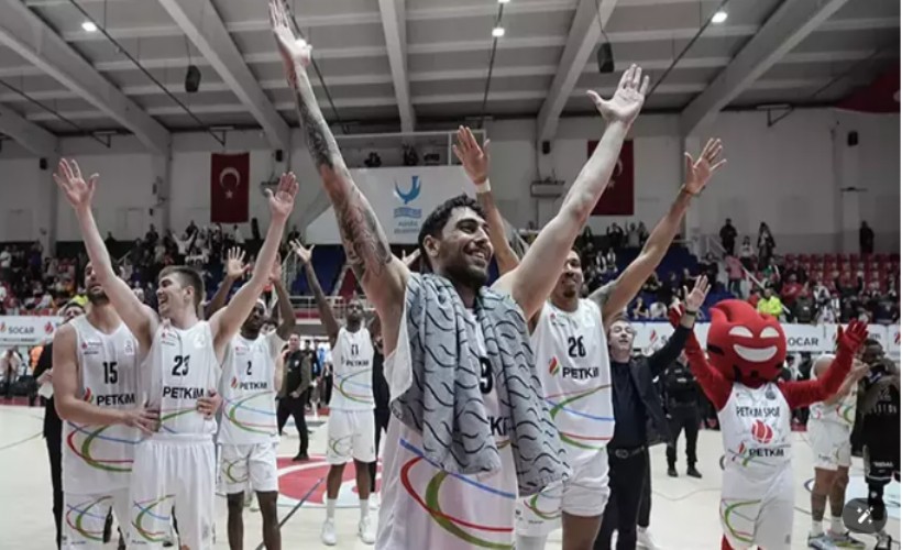 Aliağa Petkimspor, Yukatel Merkezefendi Belediyesi Basket'i mağlup etti