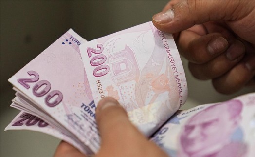 Asgari ücrette ara zam sinyali var mı? Ceplerdeki maaşlar eridi, gözler son üç aya çevrildi