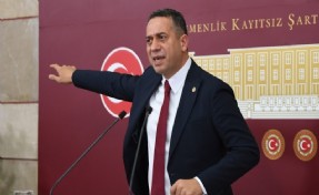 Bakan Bolat'a, CHP'den ilk yanıt: 'Ruhsar Hanım'ı çağırın da bakanlığa bir dezenfektan alın!'