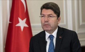 Bakan Tunç'tan tutuklu öğrenciler ve Mahir Polat açıklaması