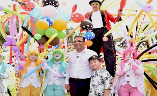 Balçova’da çocuklara özel şenlik