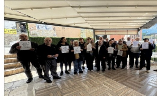 Başkan Kınay'a tepki: Vatandaşlar toplantı alanını terketti