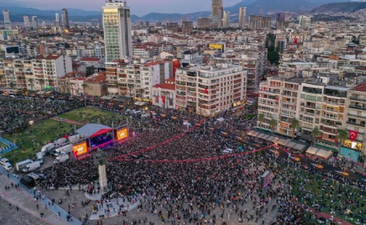 Başkan Tugay açıkladı: 19 Mayıs konseri belli oldu!