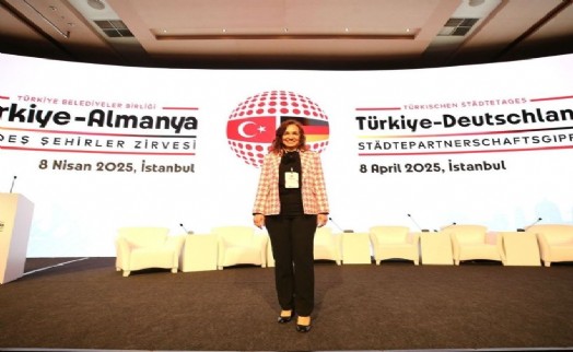 Başkan Ünsal’dan Türkiye-Almanya Kardeş Şehirler Zirvesi’nde ‘adalet’ çağrısı
