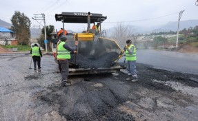 Bayraklı’da dönüşüm sürüyor: Yaklaşık 2 kilometrelik yol yenilendi
