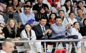 Bayraklılı çocuklar sanat ve spor etkinliklerinde buluştu