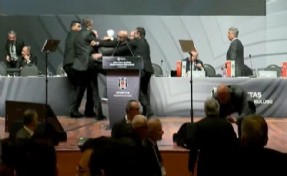 Beşiktaş divan kurulunda olay! Hasan Arat'a yumruk: Arat'tan açıklama