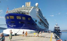 Bodrum’a denizden turist akını!