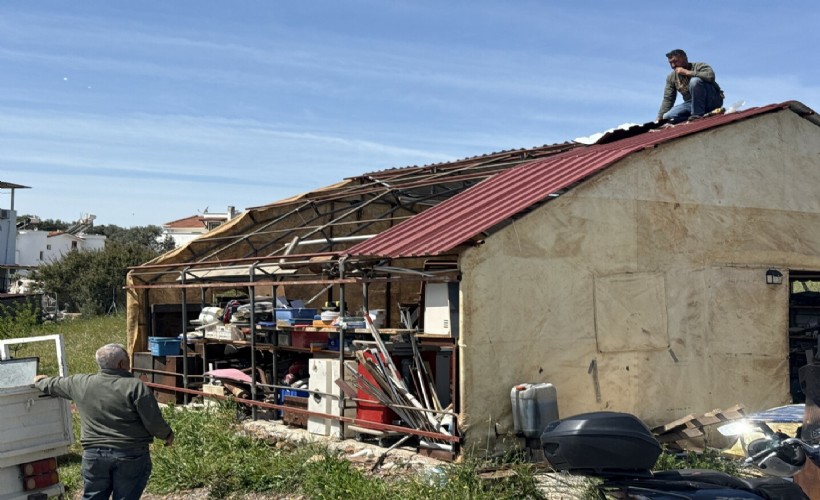 Bodrum’da kaçak villa ve 2 deponun yıkımı için çalışma başlatıldı