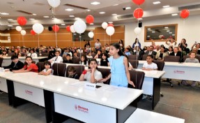 Bornova’da 23 Nisan coşkusu