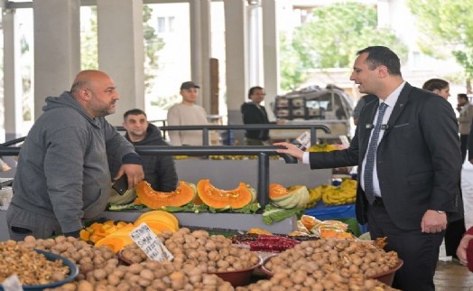 Bornova’da pazaryerleri daha konforlu hale geliyor