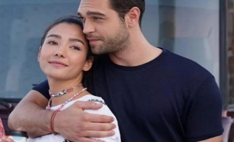 Boykot paylaşımı yapan Aybüke Pusat'ın sevgilisi de TRT dizisinden çıkarıldı