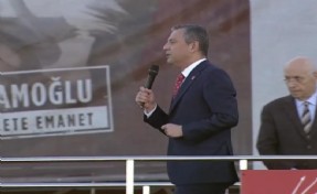 Özel'den sert sözler: 'Erdoğan, Amerikan mandasının peşinde'