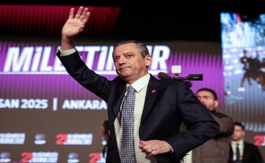 CHP Olağanüstü kurultayı: Özgür Özel yeniden genel başkan!