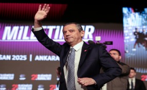 CHP Olağanüstü kurultayı: Özgür Özel yeniden genel başkan!