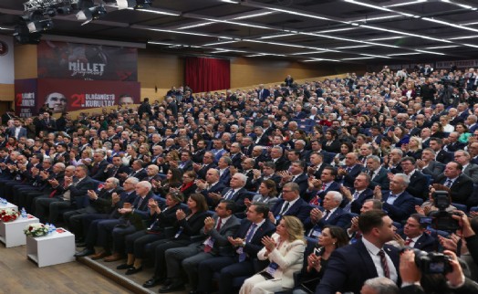 CHP'de olağanüstü kurultay günü: O isimler listede olacak mı?
