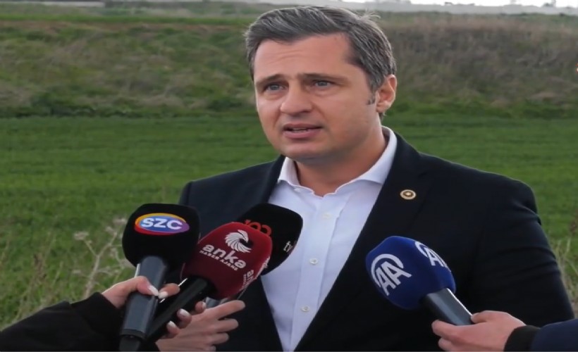 CHP'li Deniz Yücel, Ekrem İmamoğlu'nun mesajını okudu