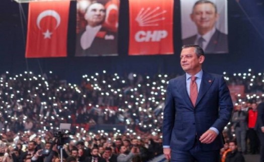 CHP lideri Özel’in tek aday olduğu kurultayda, yönetimde büyük değişiklik beklenmiyor