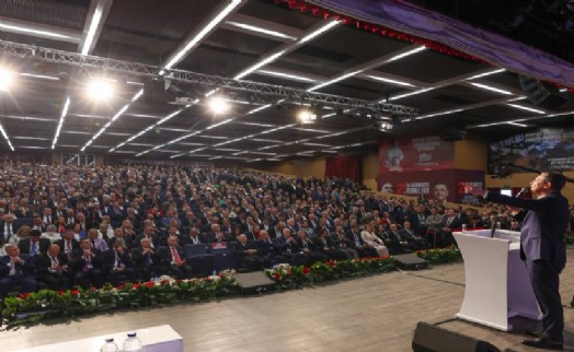 CHP'nin olağanüstü kurultayı iptali davası: İzmirli o isim de başvurdu