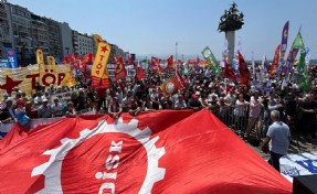 DİSK'ten İzmirlilere 1 Mayıs çağrısı: 'El ele omuz omuza Gündoğdu Meydanı'na'