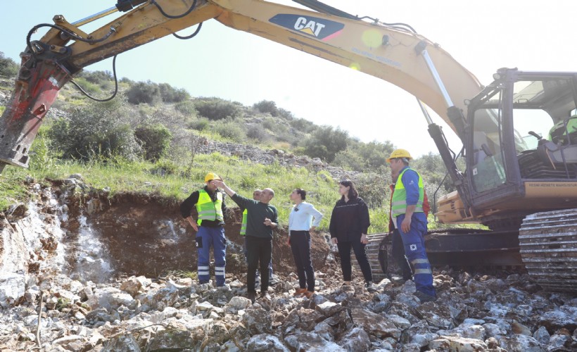 Efes Selçuk’ta kaliteli içme suyuna kavuşuyor: İlk kazma vuruldu
