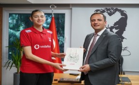 Bornova'nın Gururu Hasret Tuncer, Milli Takım yolunda
