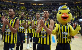 Fenerbahçe Final Four'da: Taraftarın yüzü yine salonda güldü!
