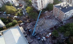 İMO Başkanı Atak'tan AFAD ile bakanlığa önemli çağrı: Aksi halde İzmir'i boşaltmamız gerekir