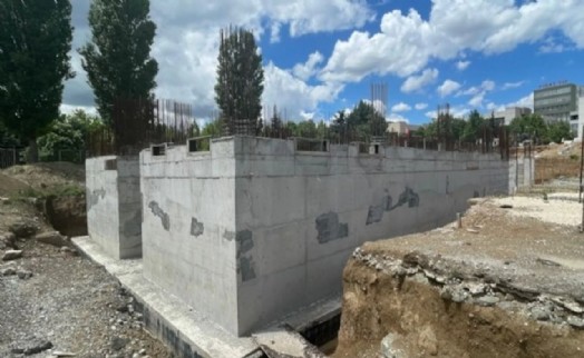 İzmir Büyükşehir Belediyesi'nin Elazığ'da yapacağı okulun ihalesini o firma aldı!