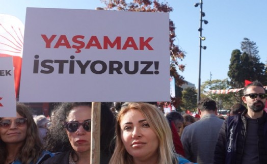 İzmir'de kadına şiddet skandalı! 2 kadın saldırıya uğradı, 1'i ağır yaralı