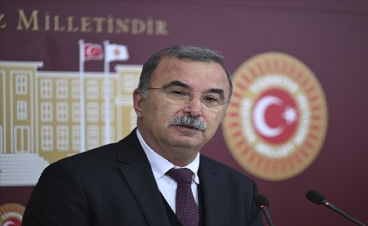 İzmir vekili Akın’dan Yerlikaya’ya 10 soru: Hayvanseverin ölümü TBMM’de